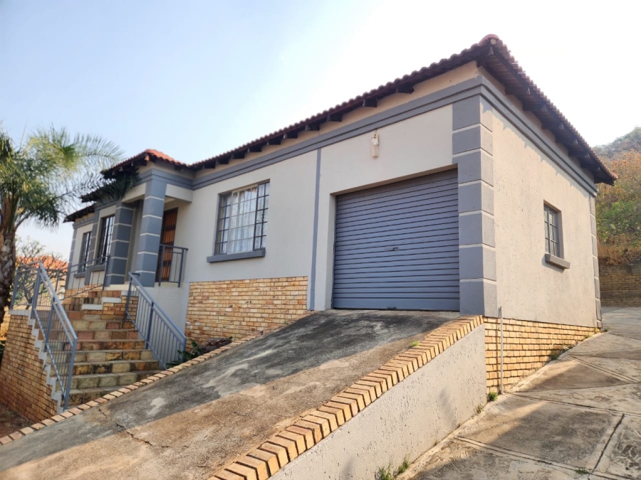To Let 3 Bedroom Property for Rent in Geelhoutpark North West